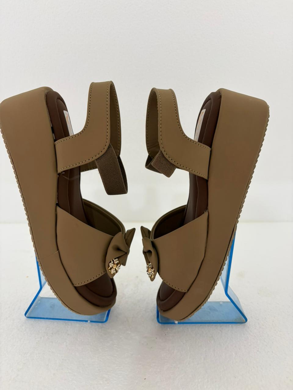 Trendy Women's Designer Bow Sandals