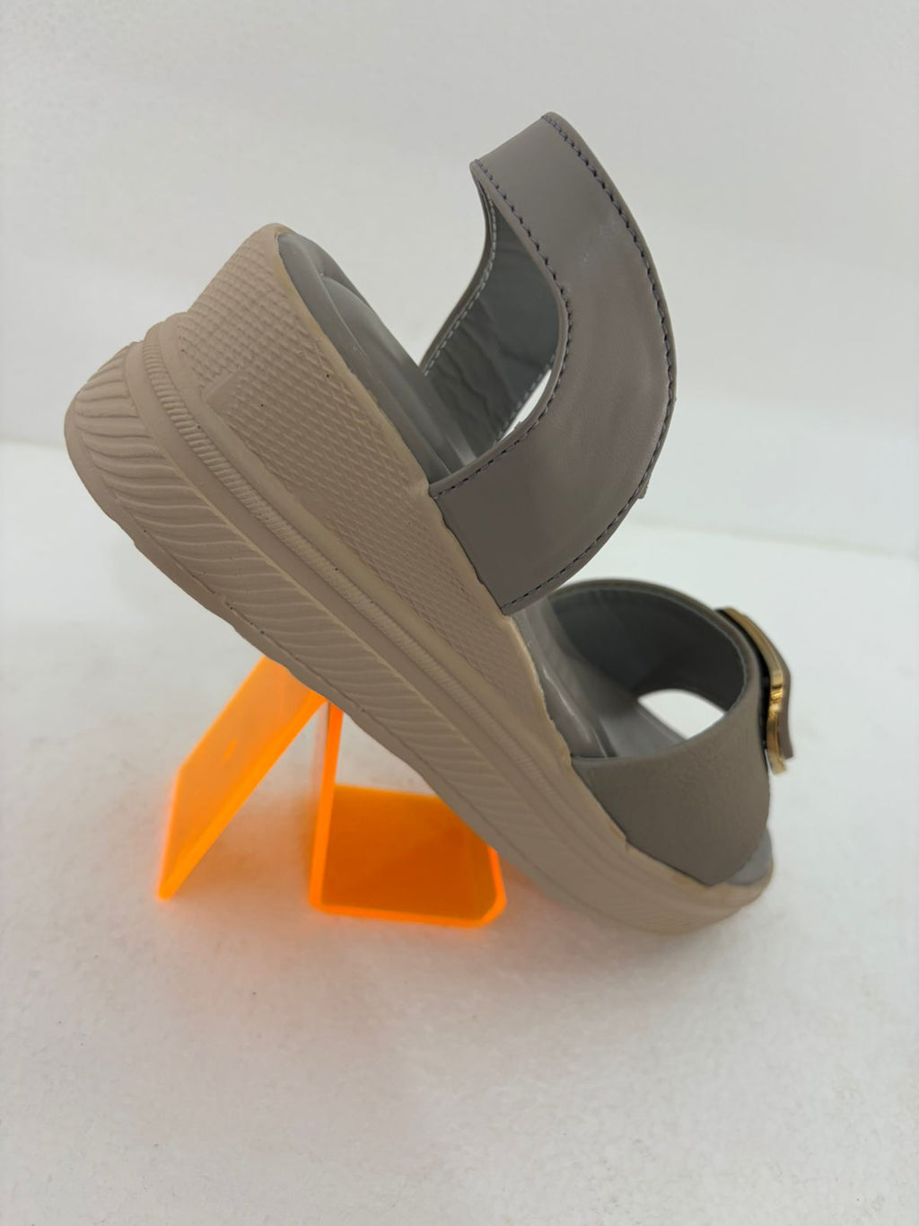 Women's Lightweight Flat Sandals | Fashionable Daily Wear & Office Footwear