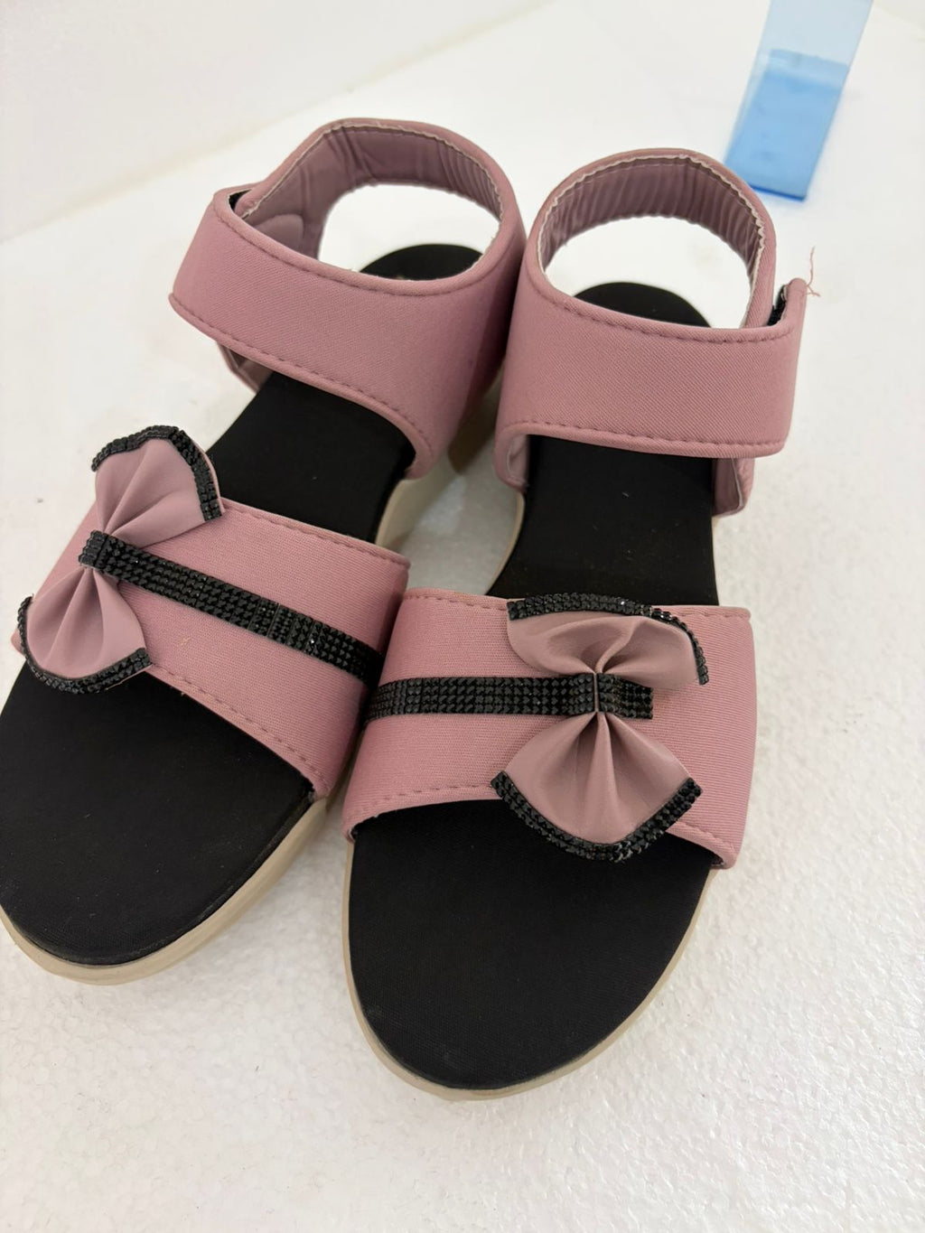 Girls Mauve Pink Sandals with Sparkle Bow and Hook-and-Loop Strap, Toddler/Little Kid