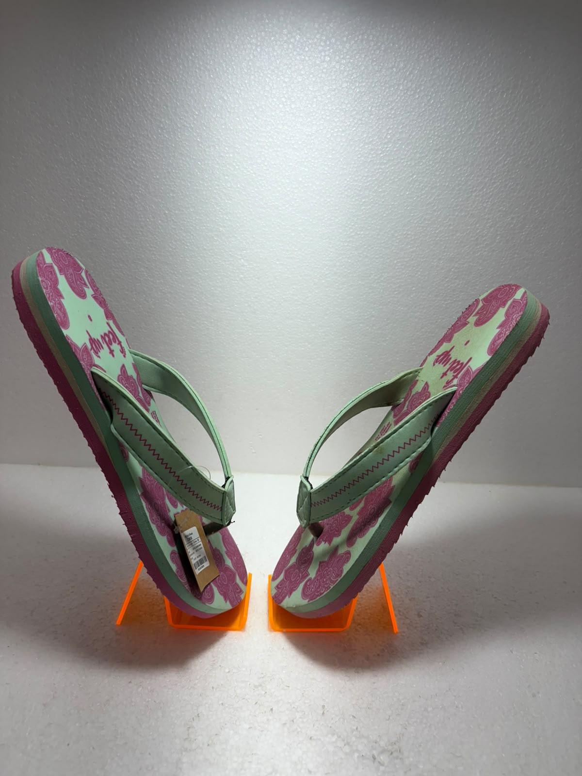 Stylish Women's Floral Printed Flip-Flops – Soft & Comfortable Daily Wear Slippers for Home & Casual Use