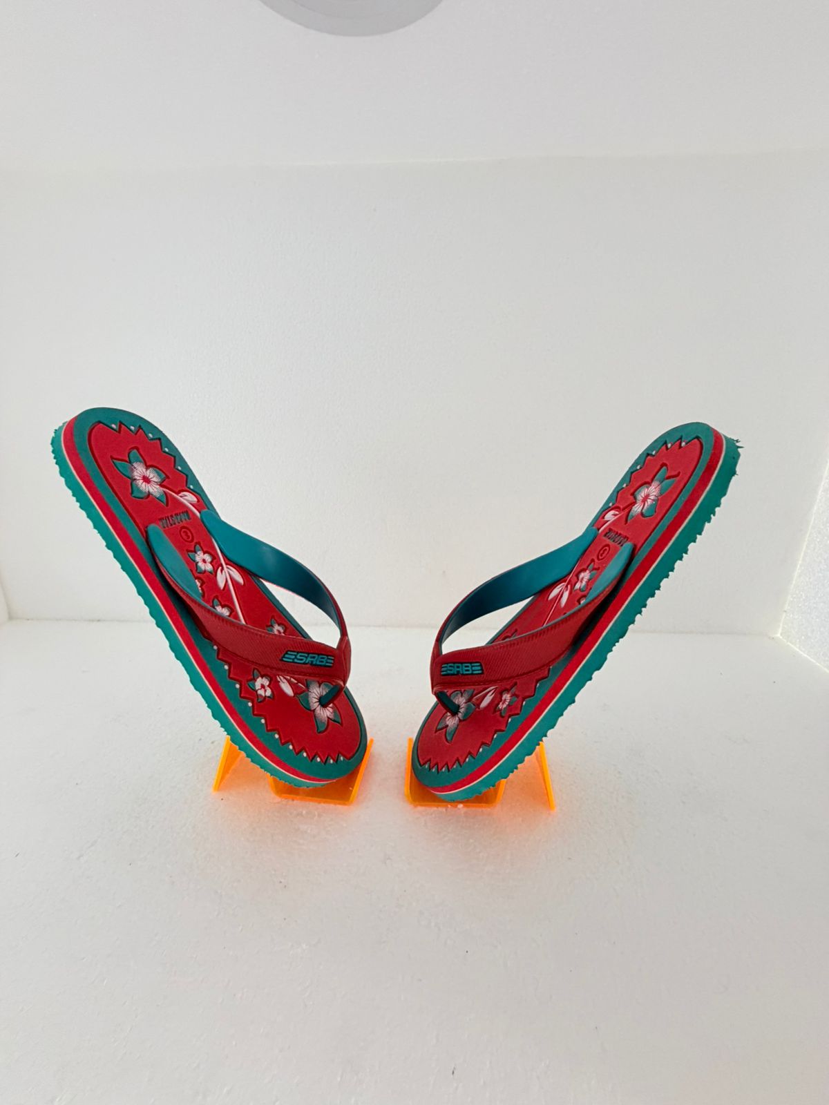 Girls Stylish Printed Flip Flops | Soft Cushioned Casual Slippers for Daily Wear