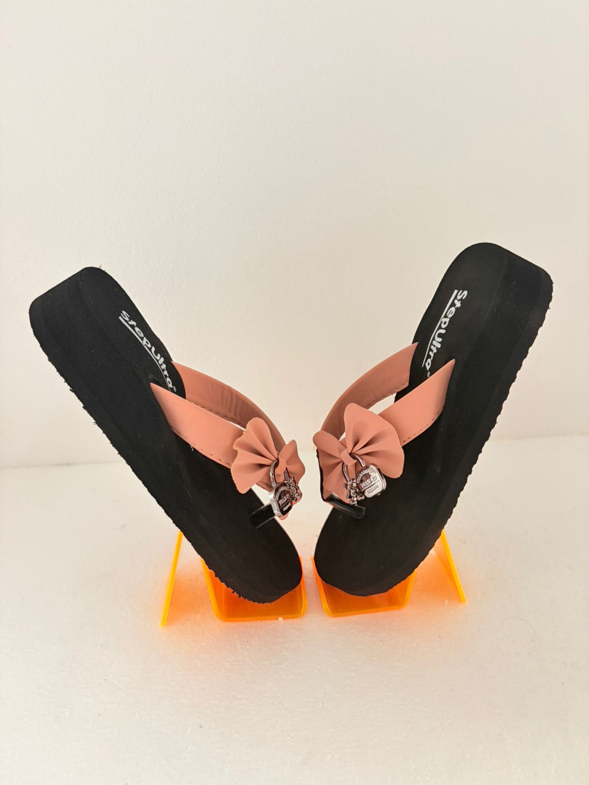 Women’s Fashionable Bow Flip Flops | Lightweight Daily Wear Toe-Post Slippers