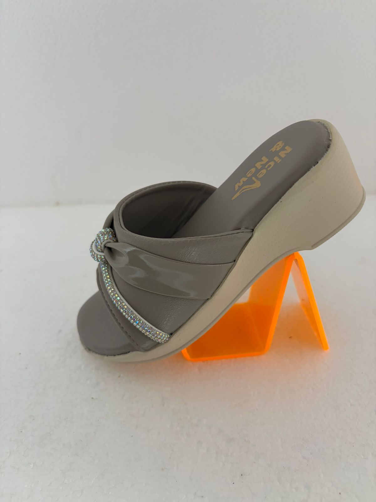 Women’s Stylish Grey Bow Toe-Ring Slippers | Rhinestone Casual Daily Wear Comfortable Flip Flops