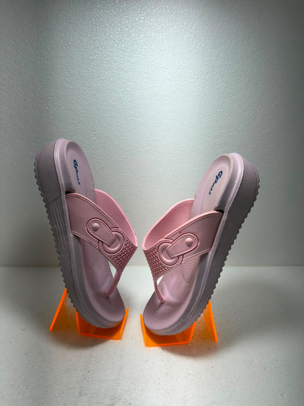 Women’s Lightweight Soft Cushion Flip Flops | Stylish Pink Casual Slippers for Daily Wear | Anti-Skid Comfortable Thong Sandals