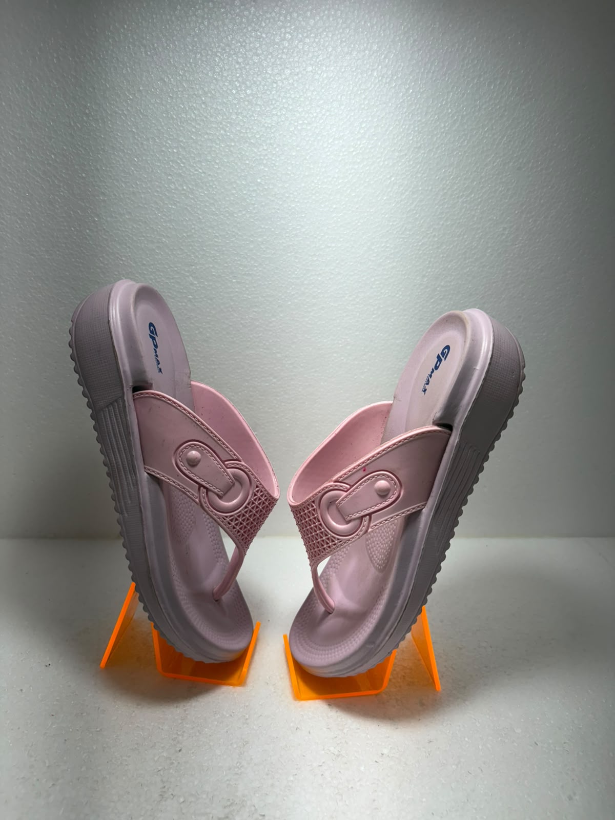 Women’s Lightweight Soft Cushion Flip Flops | Stylish Pink Casual Slippers for Daily Wear | Anti-Skid Comfortable Thong Sandals