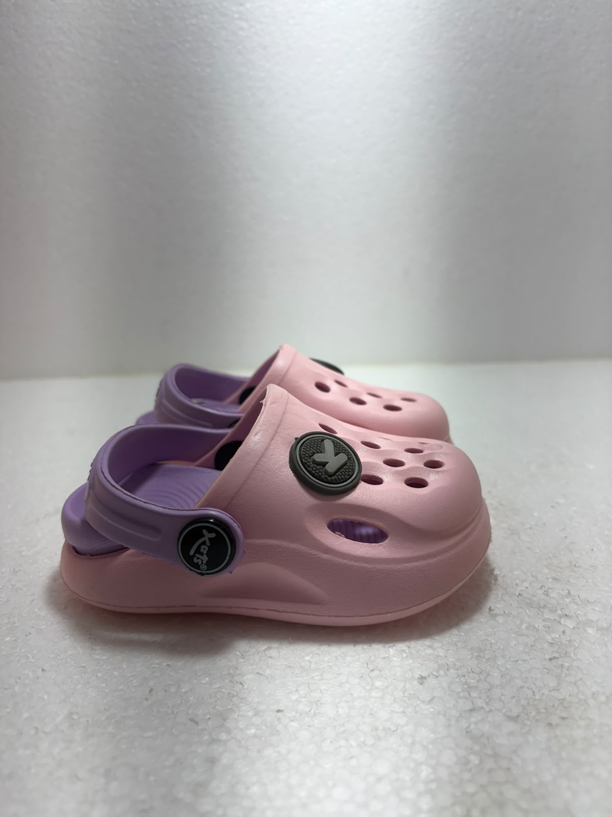 Kids Pink & Purple Clogs Sandals | Lightweight EVA Slip-On Shoes with Back Strap | Comfortable Casual Footwear for Boys & Girls