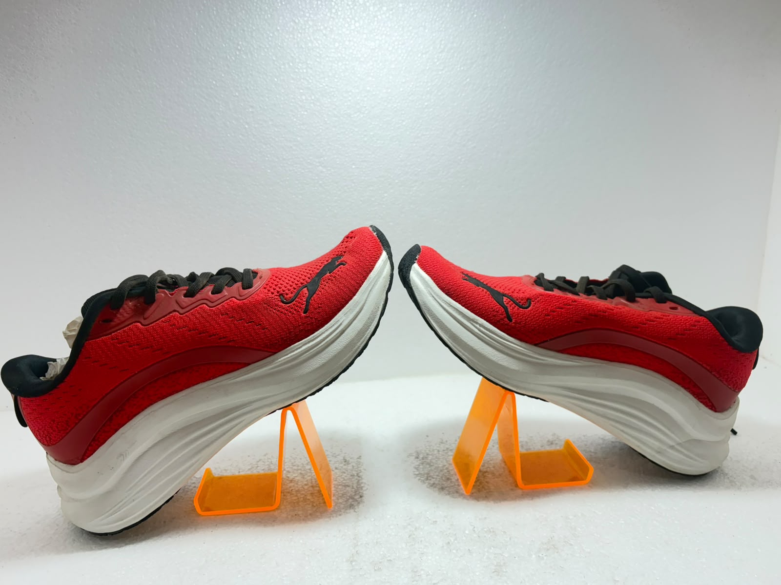 Men's Lightweight Sports Running Shoes | Breathable Mesh Lace-Up Sneakers | Soft Cushioned Anti-Slip Casual Walking Shoes | Red