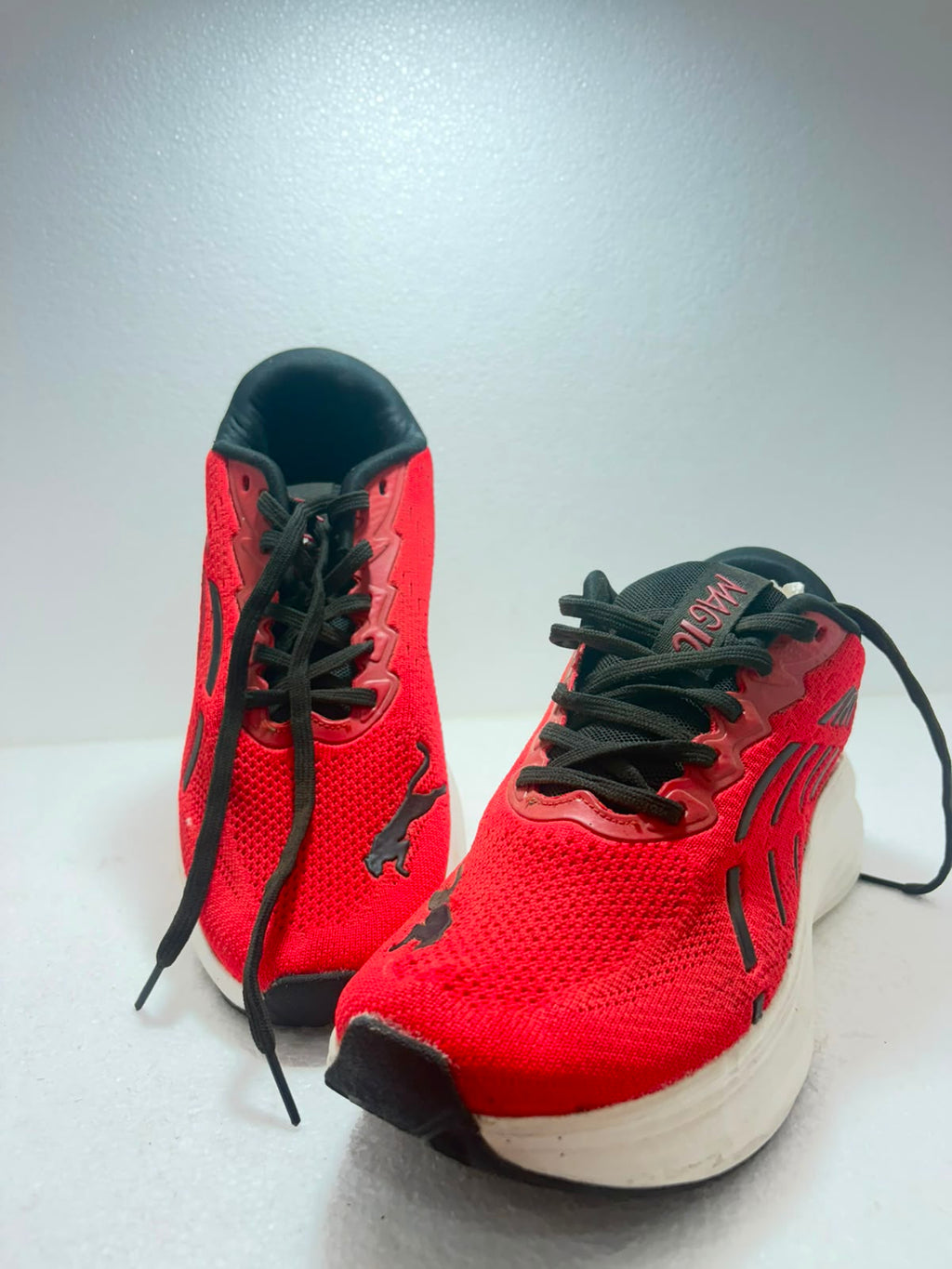 Men's Lightweight Sports Running Shoes | Breathable Mesh Lace-Up Sneakers | Soft Cushioned Anti-Slip Casual Walking Shoes | Red