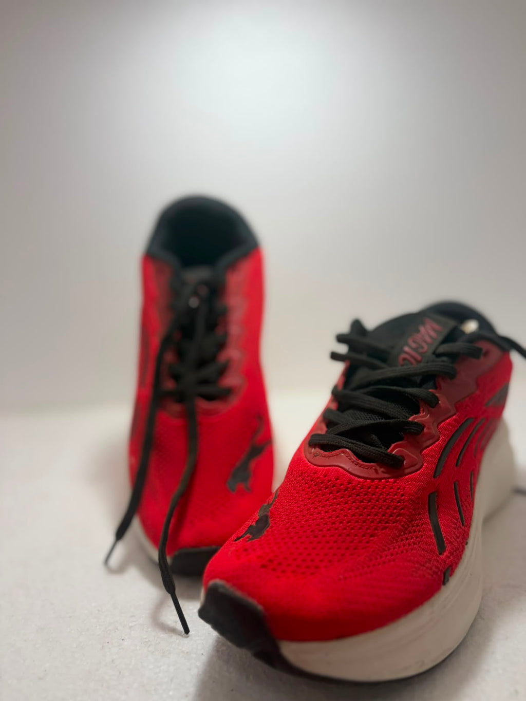 Men's Lightweight Sports Running Shoes | Breathable Mesh Lace-Up Sneakers | Soft Cushioned Anti-Slip Casual Walking Shoes | Red