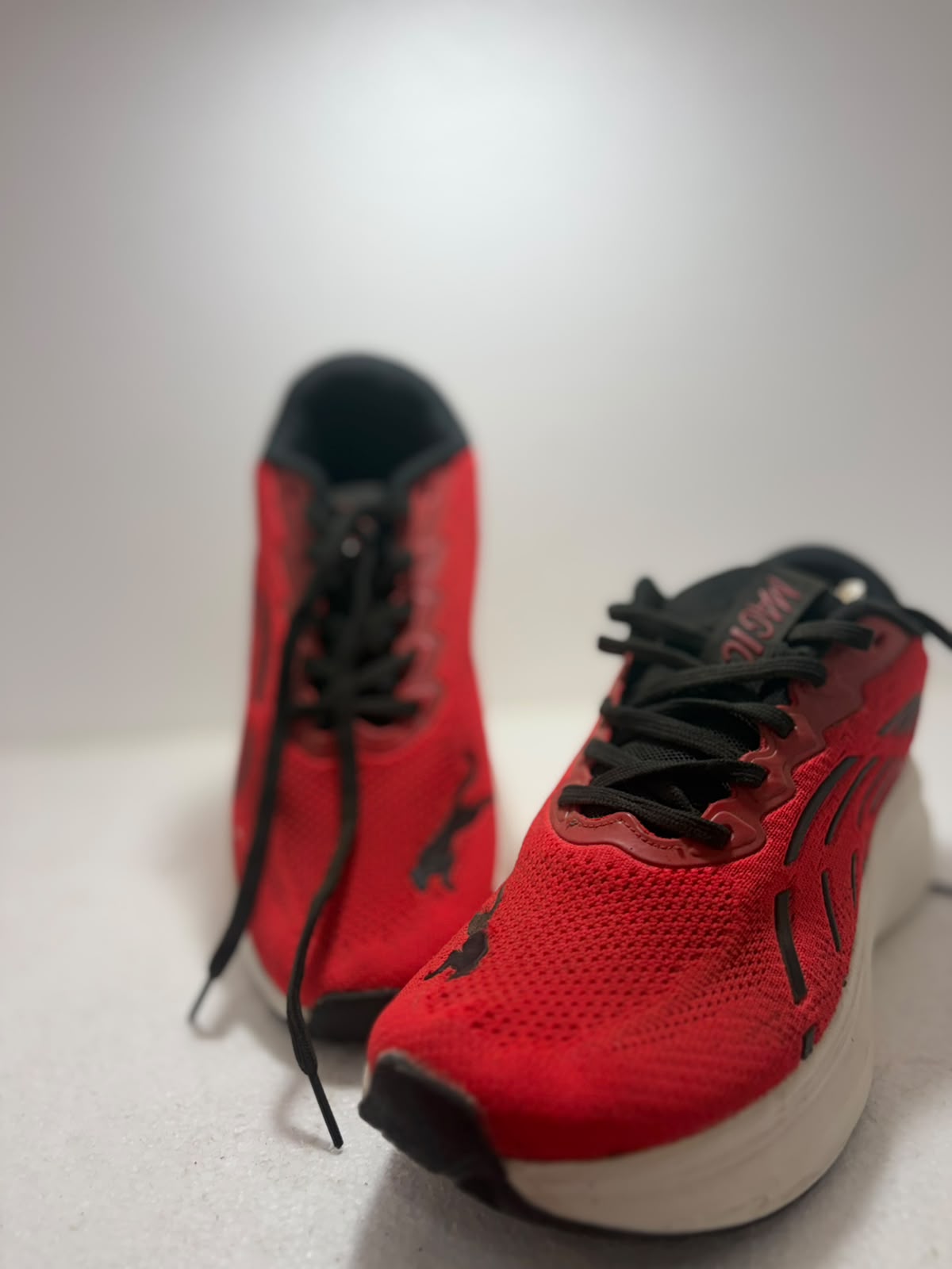 Men's Lightweight Sports Running Shoes | Breathable Mesh Lace-Up Sneakers | Soft Cushioned Anti-Slip Casual Walking Shoes | Red